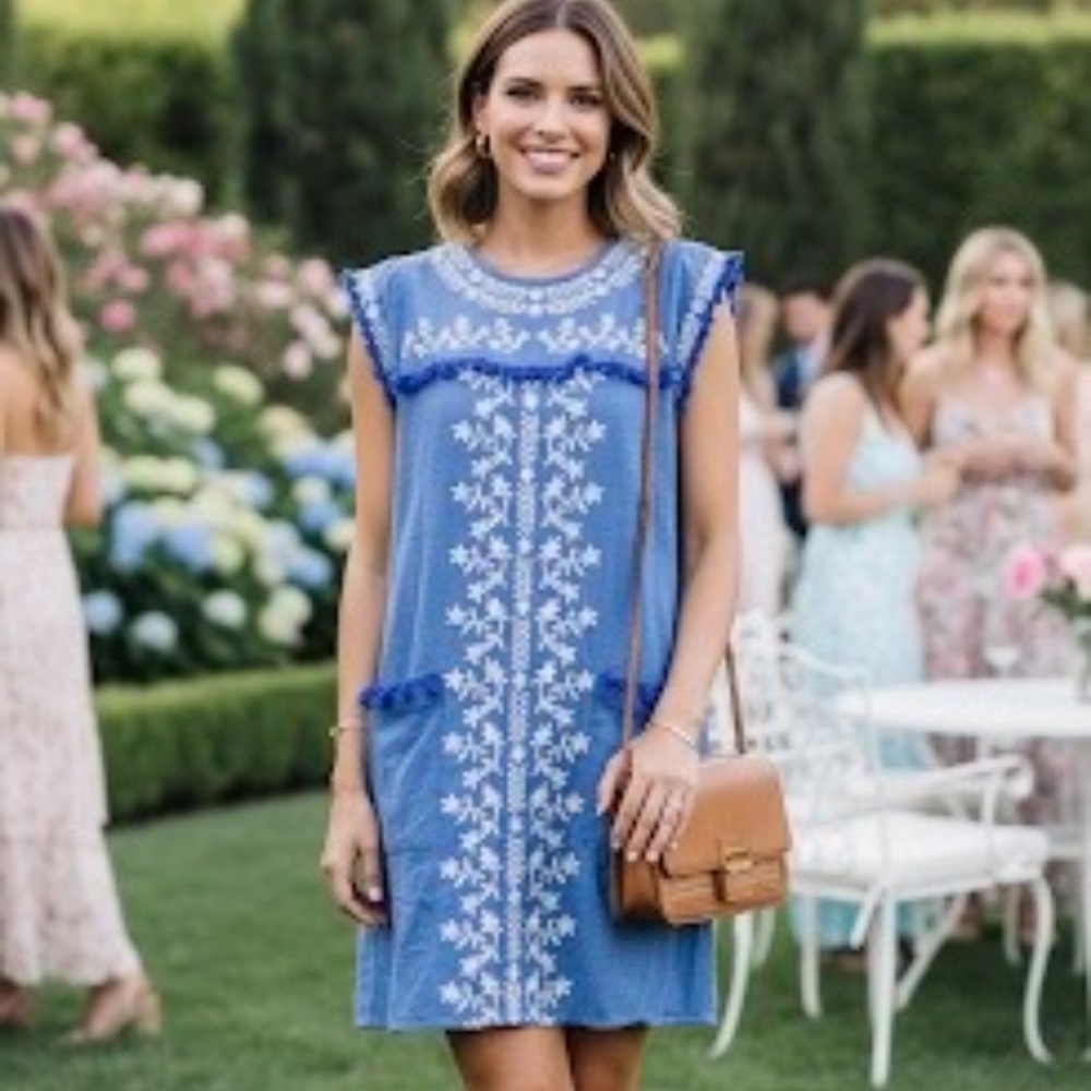 Tularosa X Revolve Chambray Embroidered Shift Dress Small Blue Pockets Bohemian